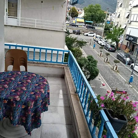 Helvacioglu Gunubirlik 公寓